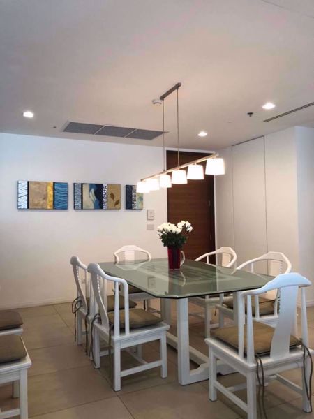 รูปภาพ 2 bed Condo in The River Khlong Ton Sai Sub District C004002