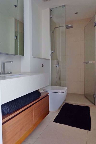 รูปภาพ 2 bed Condo in The River Khlong Ton Sai Sub District C004002