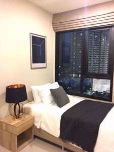 รูปภาพ 2 bed Condo in Life Asoke Huai Khwang District C07212