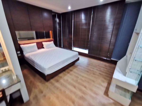 Picture of 3 bed Condo in Ascott Sky Villas Sathorn Yan Nawa Sub District C09183