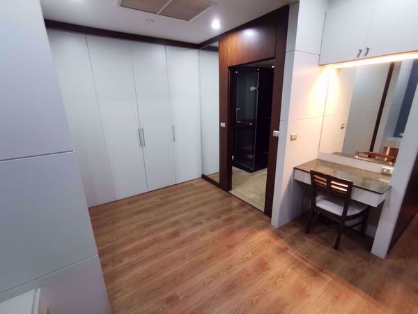 รูปภาพ 3 bed Condo in Ascott Sky Villas Sathorn Yan Nawa Sub District C09183