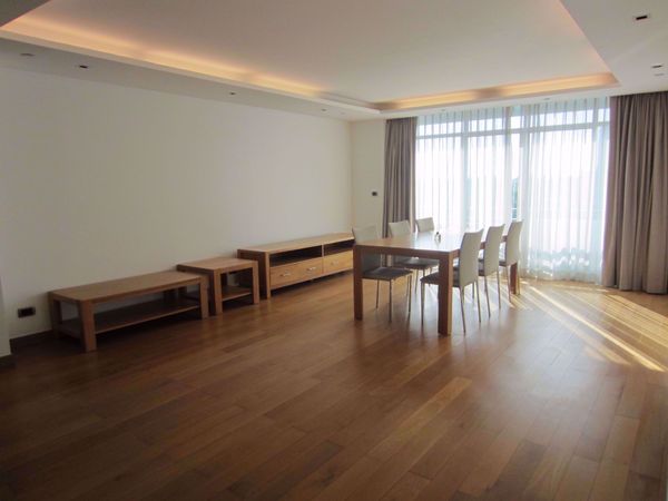 รูปภาพ 3 bed Condo in Le Monaco Residence Ari Samsennai Sub District C09488