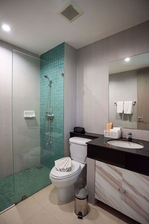 รูปภาพ 4 bed Condo in Benviar Tonson Residence Lumphini Sub District C09680