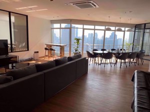 Picture of 4 bed Penthouse in Baan Sathorn Chaopraya Khlong Ton Sai Sub District P04328