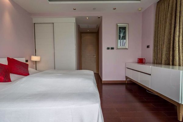 Picture of 2 bed Condo in Le Monaco Residence Ari Samsennai Sub District C11731