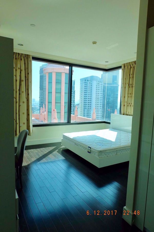 รูปภาพ 3 bed Condo in Aguston Sukhumvit 22 Khlongtoei Sub District C013311