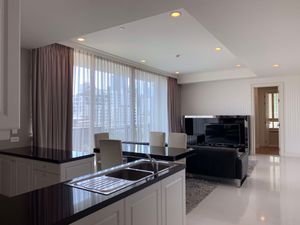 รูปภาพ 2 ห้องนอน Condo ในโครงการ Royce Private Residences Khlongtoeinuea Sub District C014018