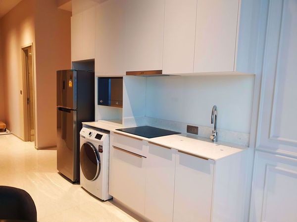 Picture of 2 bed Condo in Ashton Silom Suriyawong Sub District C014399