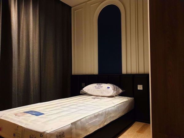 Picture of 2 bed Condo in Ashton Silom Suriyawong Sub District C014399