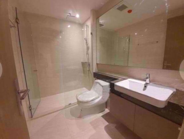 Picture of 2 bed Condo in Ashton Silom Suriyawong Sub District C015192