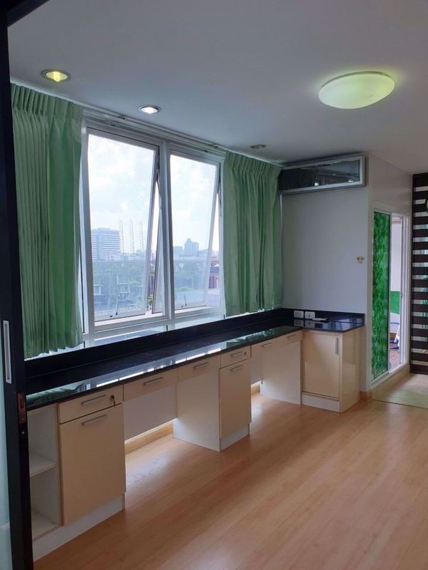 Picture of 3 bed Condo in Garden Asoke - Rama 9 Huai Khwang District C016220