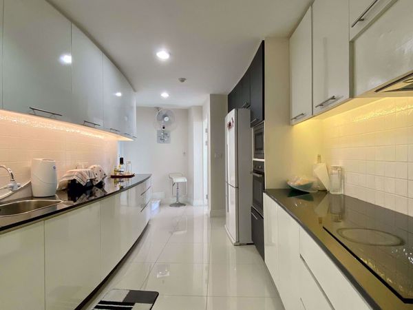 รูปภาพ 3 ห้องนอน Condo ในโครงการ Supakarn Condominium Khlong Ton Sai Sub District C016431