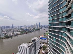 รูปภาพ 3 ห้องนอน Condo ในโครงการ Menam Residences Wat Phraya Krai Sub District C016993