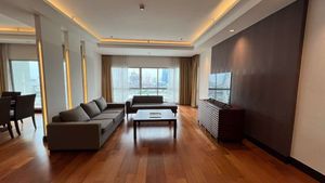 รูปภาพ 4 ห้องนอน Condo ในโครงการ Royal Residence Park Lumphini Sub District C017503