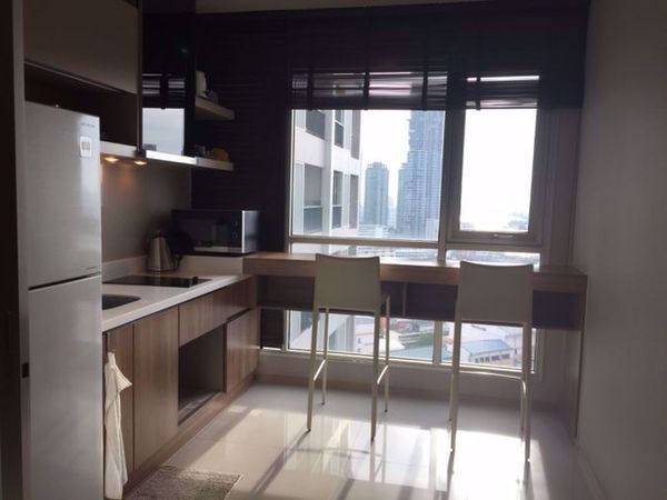 รูปภาพ 1 ห้องนอน Condo ในโครงการ Rhythm Sathorn Yan Nawa Sub District C018121