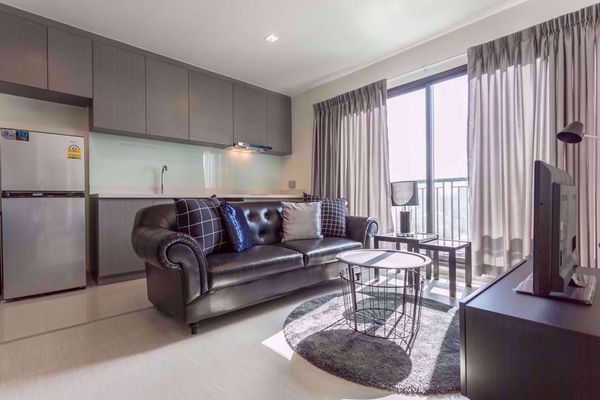 Picture of 1 bed Condo in Rhythm Sukhumvit 36-38 Phra Khanong Sub District C018328