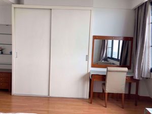 Picture of 3 bed Condo in Royal River Place Yan Nawa District C019289