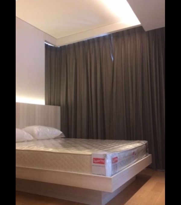 Picture of 2 bed Condo in The Lumpini 24 Khlongtan Sub District C019919