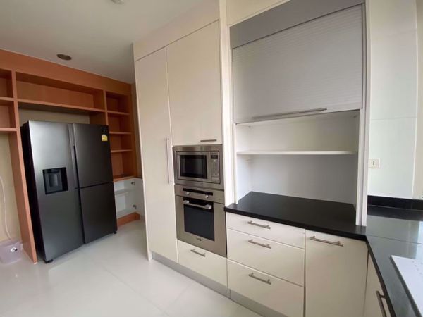 Picture of 3 bed Condo in Hampton Thonglor 10 Khlong Tan Nuea Sub District C019993