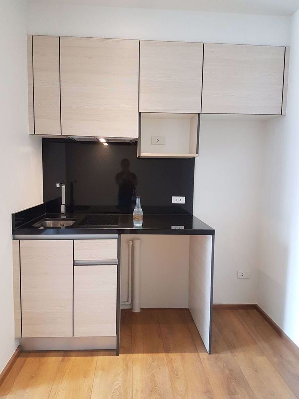 Picture of Studio bed Condo in Park Origin Phromphong Khlongtan Sub District C020368