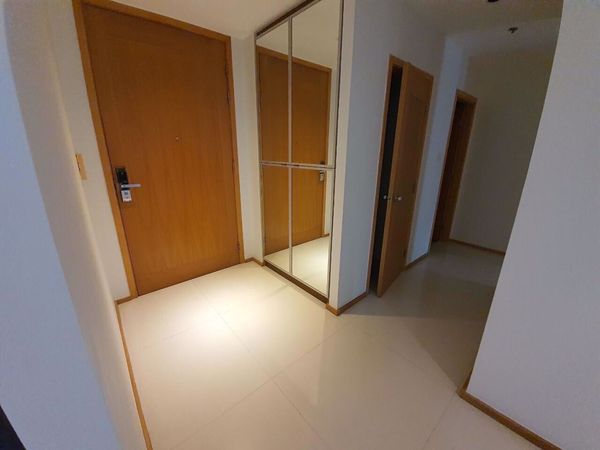 Picture of 3 bed Condo in The Empire Place Yan Nawa Sub District C08623