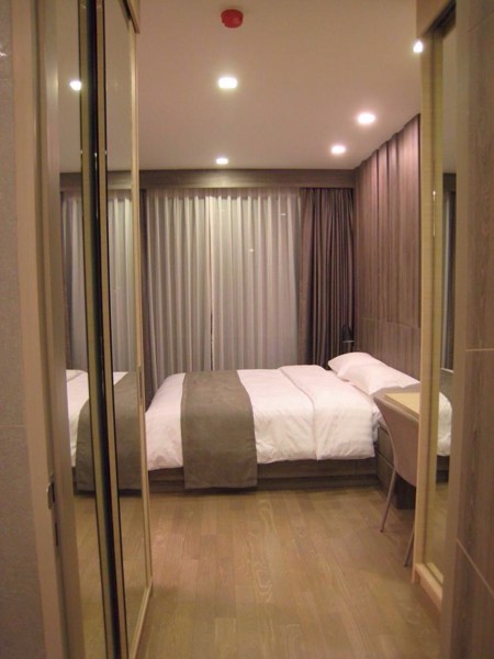 Picture of 1 bed Condo in Trapezo Sukhumvit 16 Khlongtoei Sub District C020606