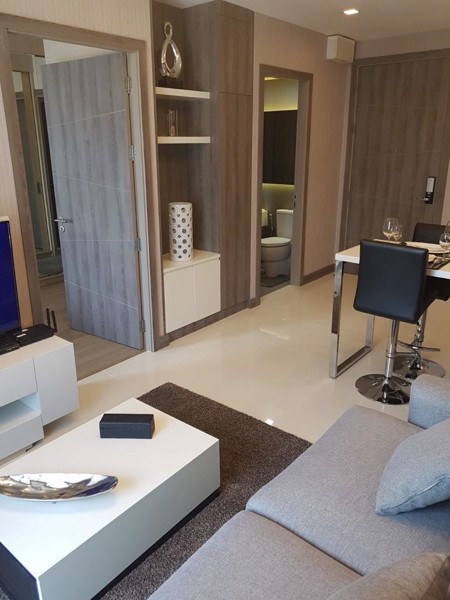 Picture of 1 bed Condo in Trapezo Sukhumvit 16 Khlongtoei Sub District C020606