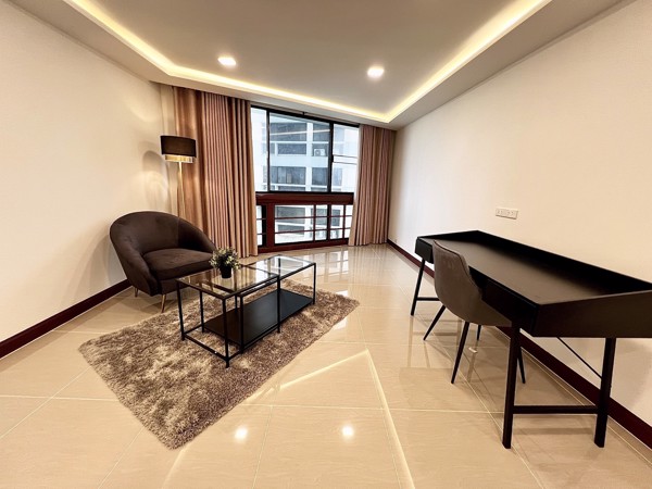 Picture of 3 bed Condo in President Park Sukhumvit 24 Khlongtan Sub District C020790