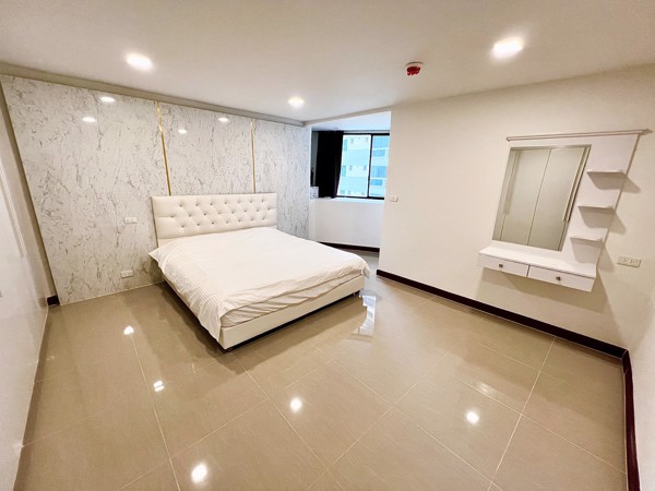 Picture of 3 bed Condo in President Park Sukhumvit 24 Khlongtan Sub District C020790