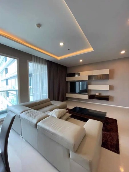 Picture of 3 bed Condo in Menam Residences Wat Phraya Krai Sub District C021018