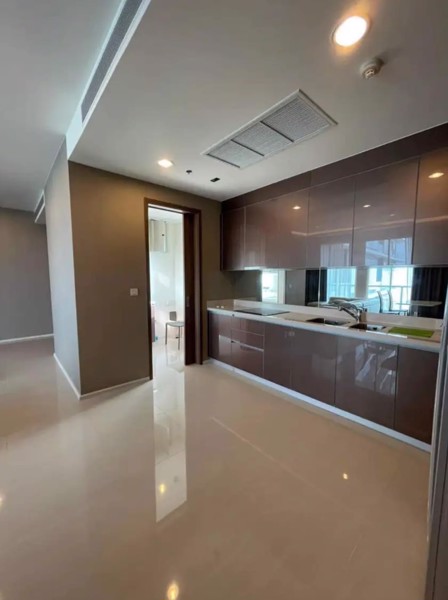 Picture of 3 bed Condo in Menam Residences Wat Phraya Krai Sub District C021018
