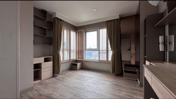 รูปภาพ 2 ห้องนอน คอนโด ในโครงการ Belle Grand Rama 9 เขตห้วยขวาง แขวงห้วยขวาง C021014