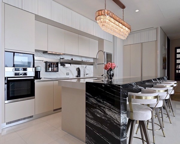 Picture of 4 bed Condo in The Residences at Sindhorn Kempinski Hotel Bangkok Lumphini Sub District C021028
