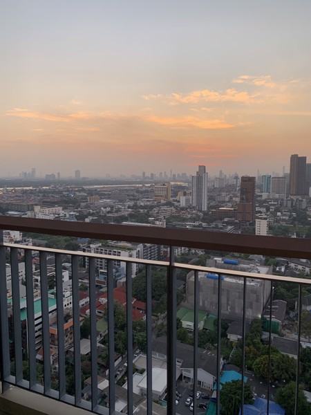Picture of 1 bed Condo in Rhythm Sukhumvit 42 Phra Khanong Sub District C021031