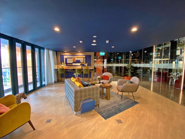 Picture of 2 bed Condo in THE BASE Sukhumvit 50 Phra Khanong Sub District C021032