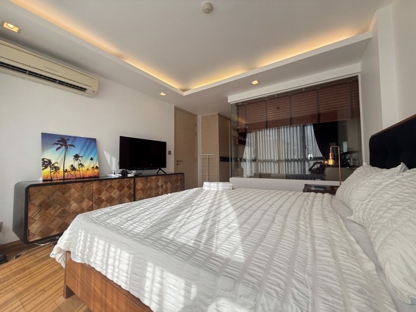 Picture of 1 bed Condo in Via Botani Khlong Tan Nuea Sub District C021063