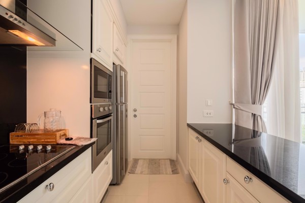 Picture of 2 bed Condo in Royce Private Residences Khlong Toei Nuea Sub District C021072