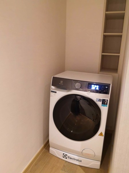 Picture of 1 bed Condo in Runesu Thonglor 5 Khlong Tan Nuea Sub District C021077