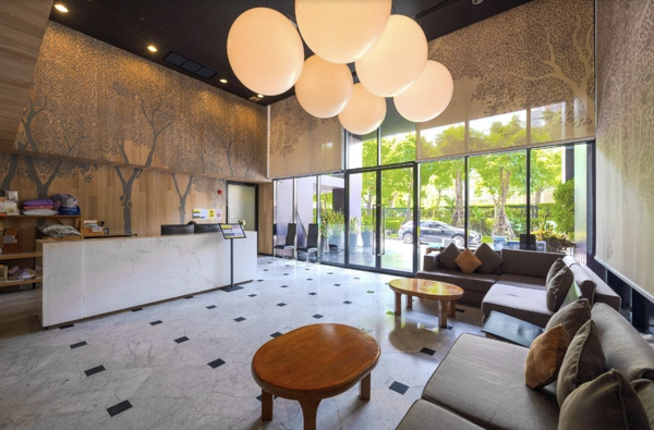 Picture of 1 bed Condo in Noble Reveal Khlong Tan Nuea Sub District C021080