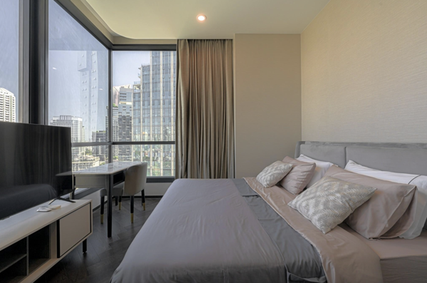 รูปภาพ 2 ห้องนอน คอนโด ในโครงการ The ESSE Sukhumvit 36 เขตคลองเตย แขวงคลองตัน C021088