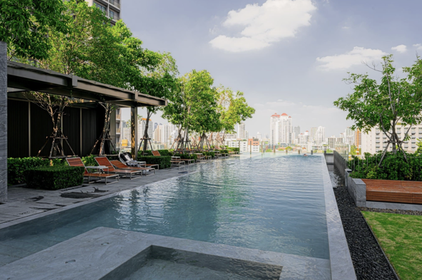 รูปภาพ 2 ห้องนอน คอนโด ในโครงการ The ESSE Sukhumvit 36 เขตคลองเตย แขวงคลองตัน C021088