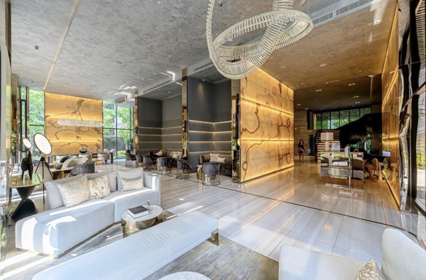 Picture of 1 bed Condo in Celes Asoke Khlong Toei Nuea Sub District C021089