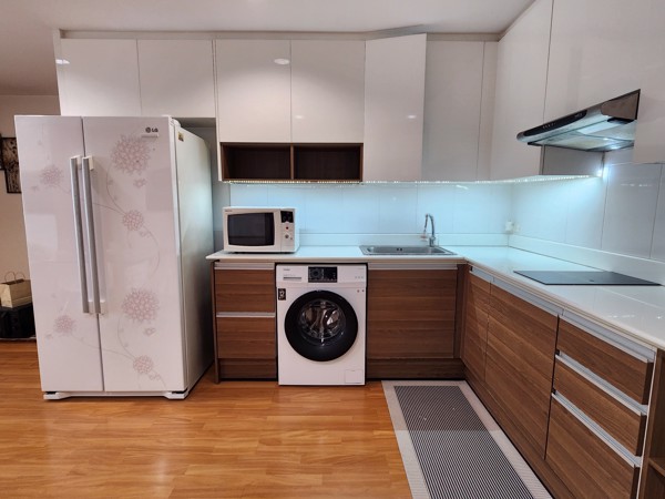 Picture of 2 bed Condo in Regent Royal Place 2 Lumphini Sub District C021103