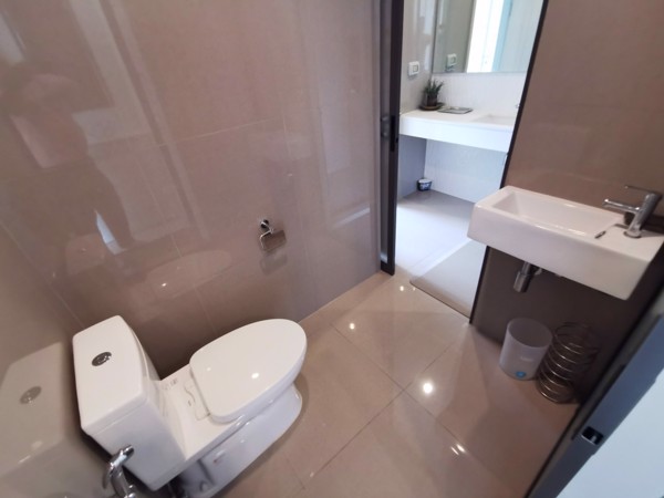 Picture of 1 bed Condo in Rhythm Sukhumvit 42 Phra Khanong Sub District C021107