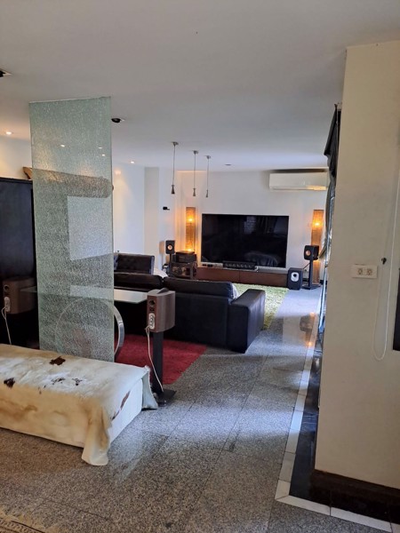 Picture of 5 bed House in The Private Sukhumvit 49  Khlong Toei Nuea Sub District H021113