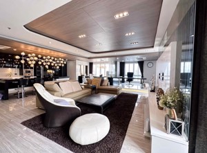 Picture of 3 bed Condo in CitiSmart Sukhumvit 18 Khlongtoei Sub District C021115