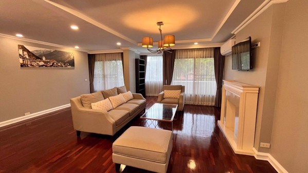 รูปภาพ 2 ห้องนอน คอนโด ในโครงการ Yen Akard Garden เขตยานนาวา C021118