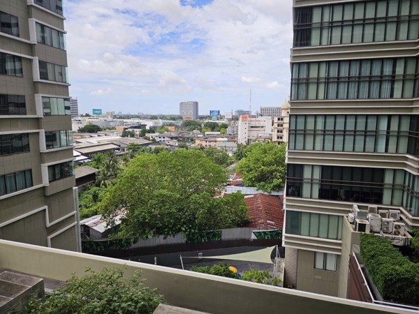 Picture of 2 bed Condo in The Emporio Place Khlongtan Sub District C021119