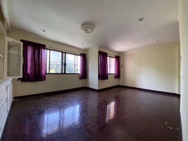 รูปภาพ 4 ห้องนอนบ้าน  เขตพระโขนง แขวงพระโขนงใต้ H021121