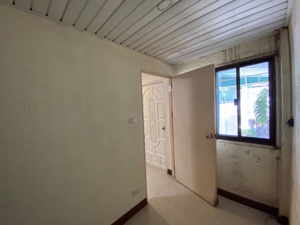 รูปภาพ 4 ห้องนอนบ้าน  เขตพระโขนง แขวงพระโขนงใต้ H021121